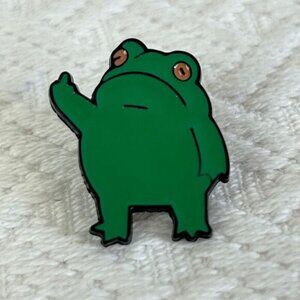Vintage Flipping the Bird Middle Finger Green Frog Pin Lapel Enamel Funny Enamel